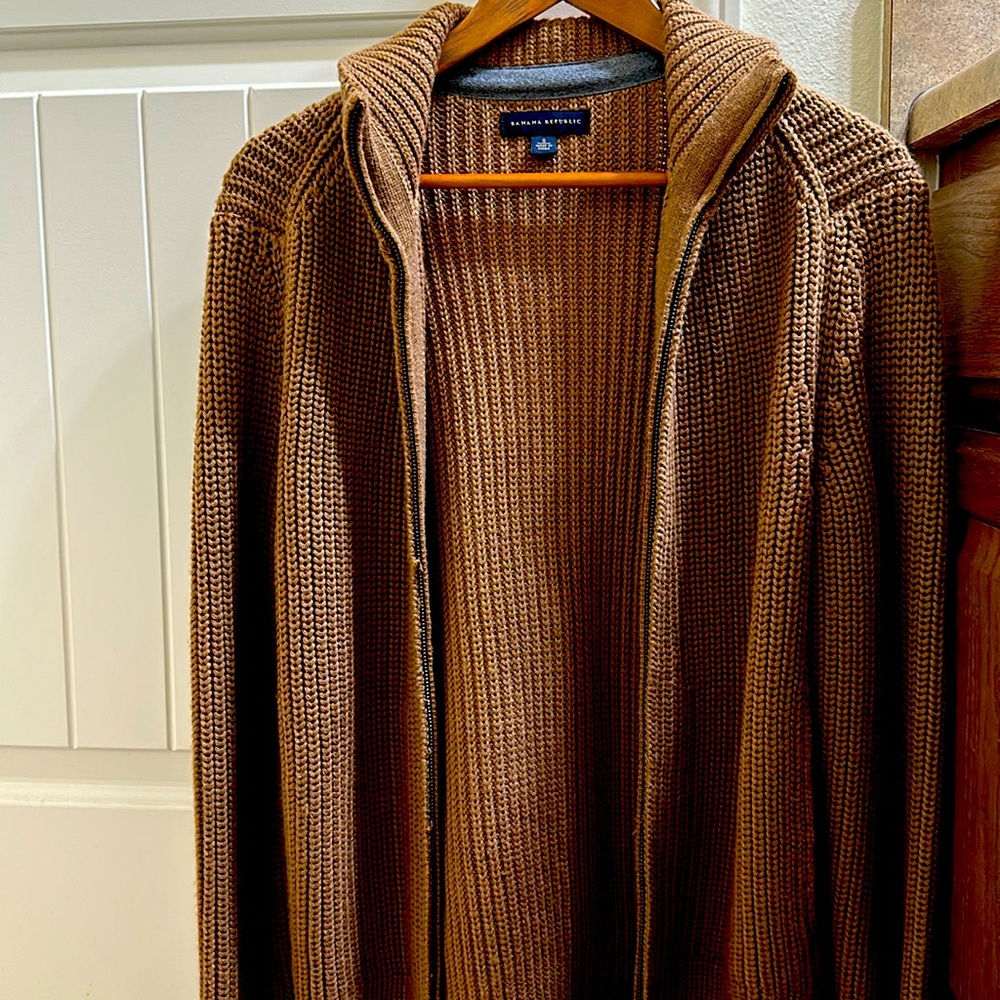 Small size banana republic camel color zip up sweater